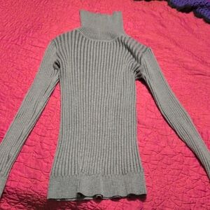 Gray Ribbed Turtleneck Sweater